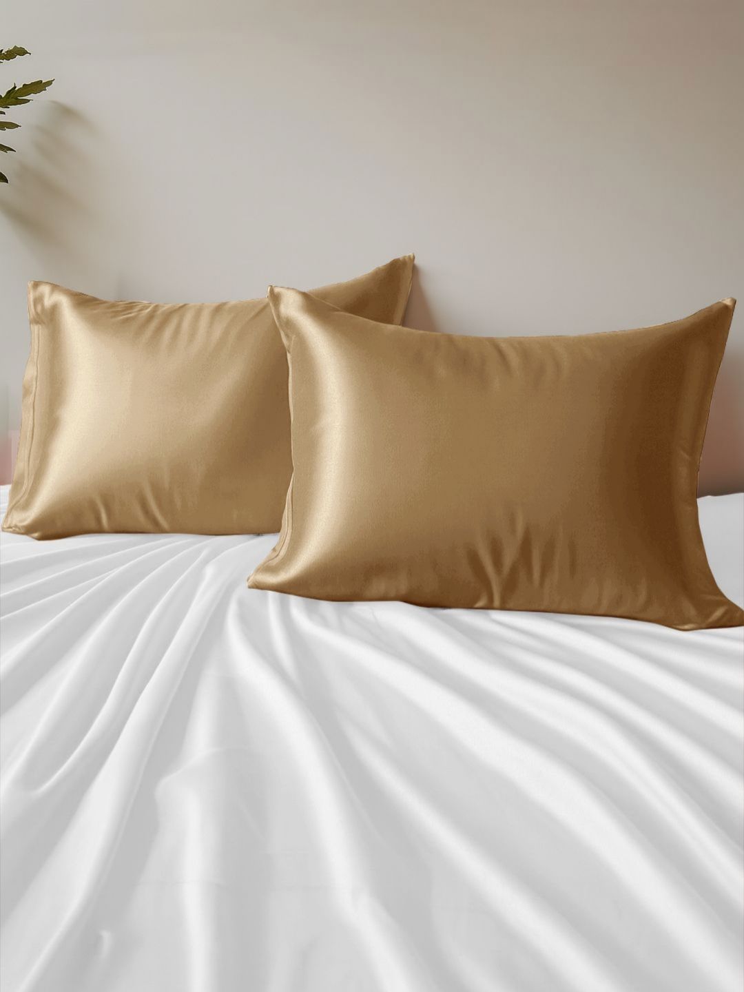 Arrabi Arrabi Golden 2 Pieces Satin Rectangle Pillow Covers With Scrunchy