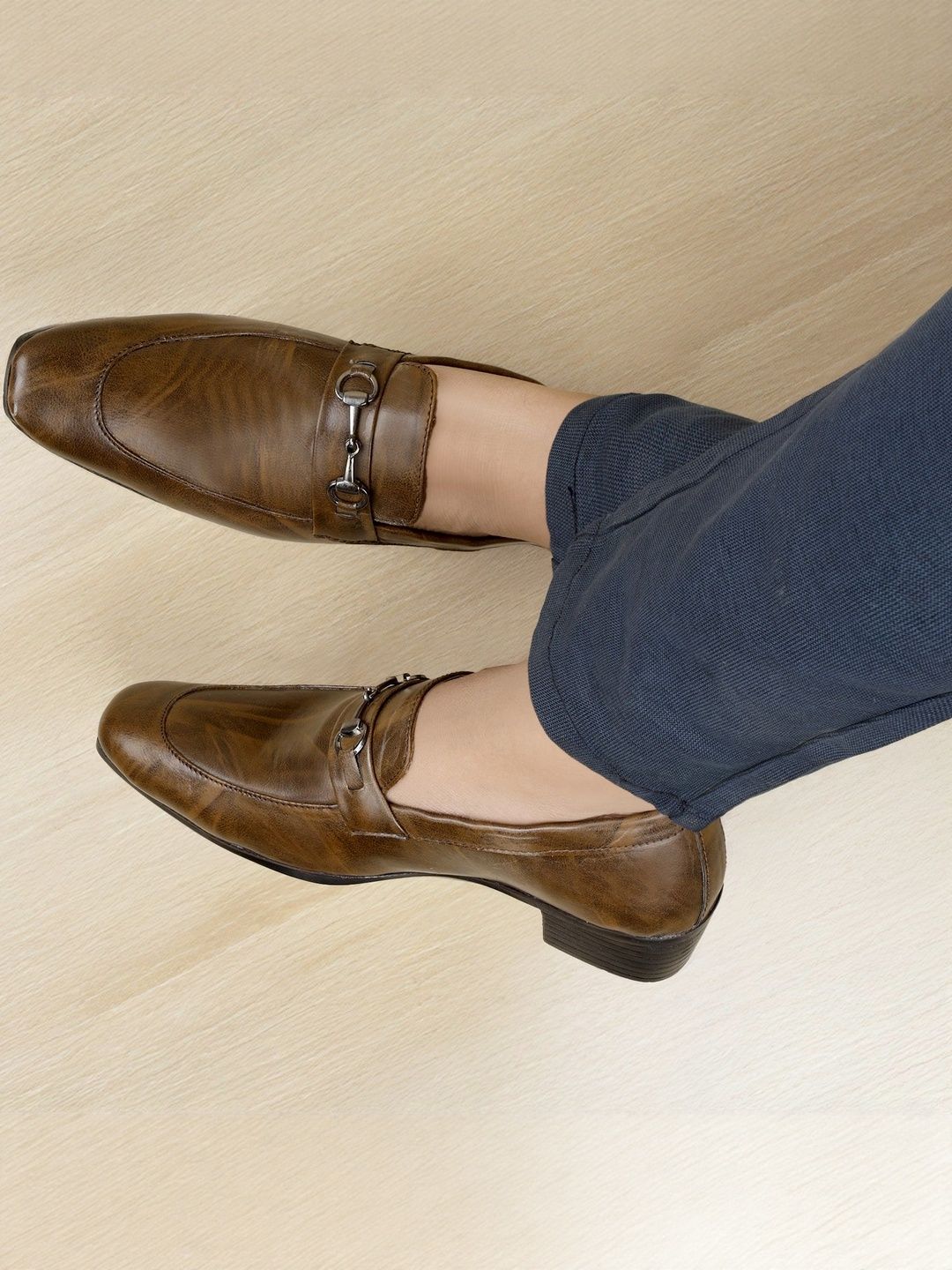 Bxxy Men Round Toe Formal Slip-On Shoes