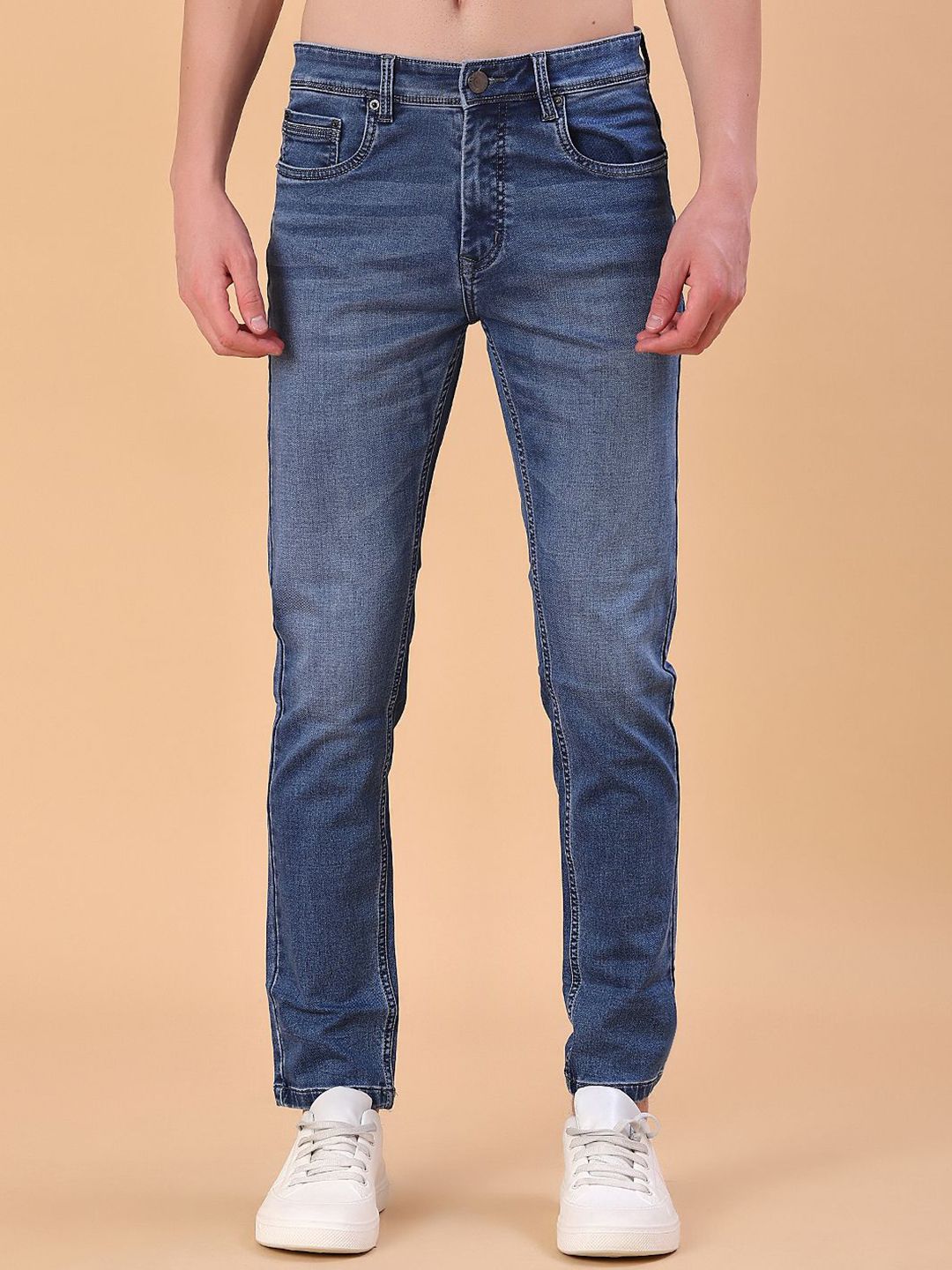 V-Mart Men Slim Fit Mid-Rise Light Fade Stretchable Jeans