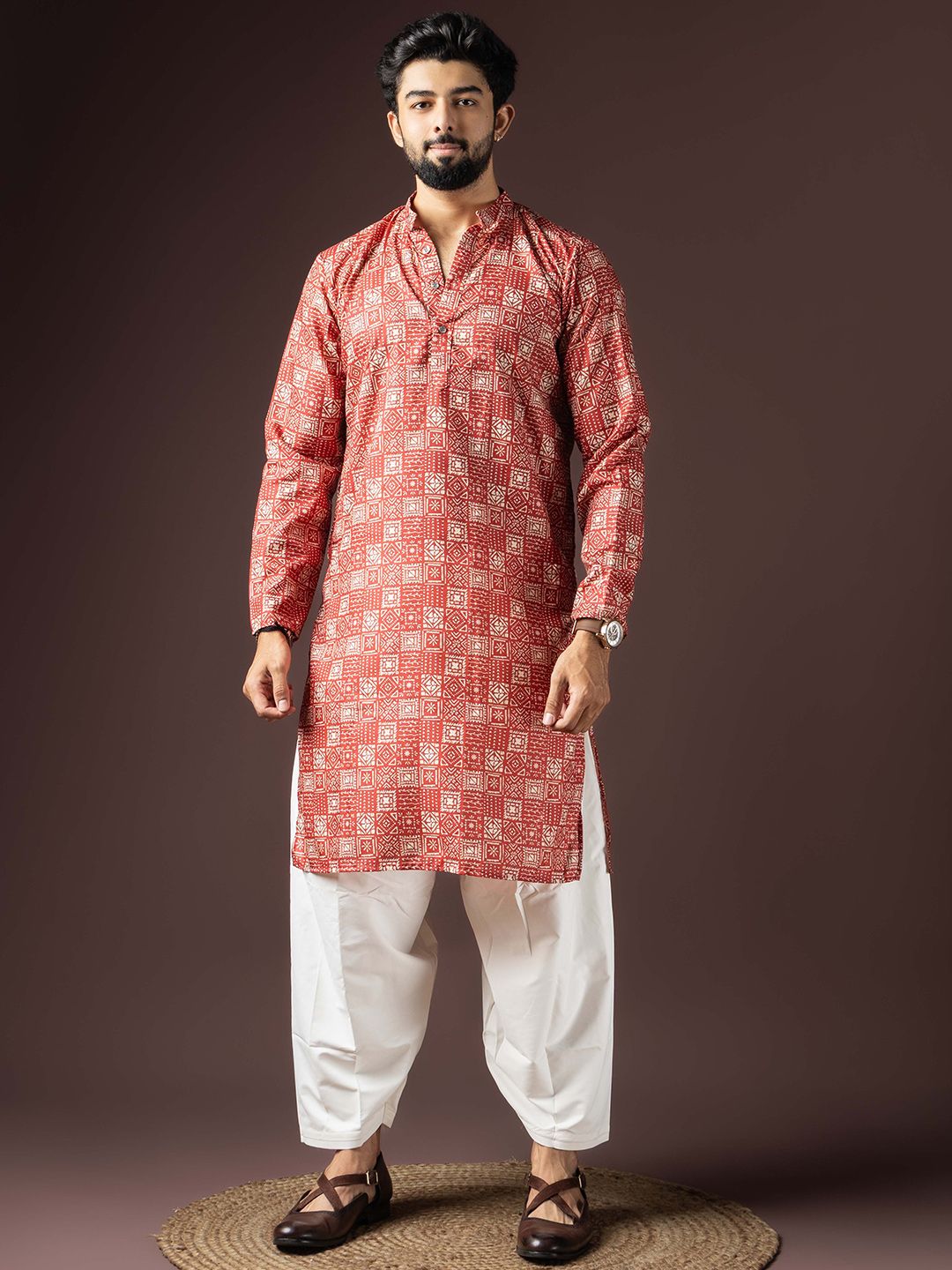 Rawayi Men Printed Mandarin Collar Thread Work Kurta