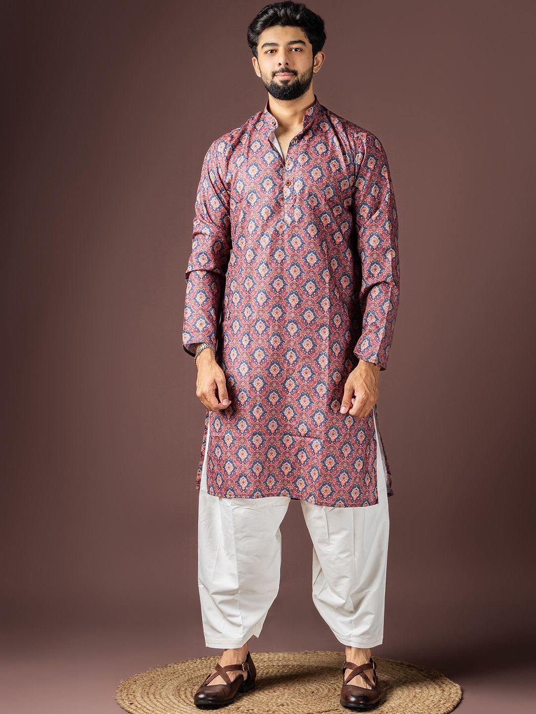 Rawayi Ethnic Motifs Printed Thread Work Mandarin Collar Straight Kurta