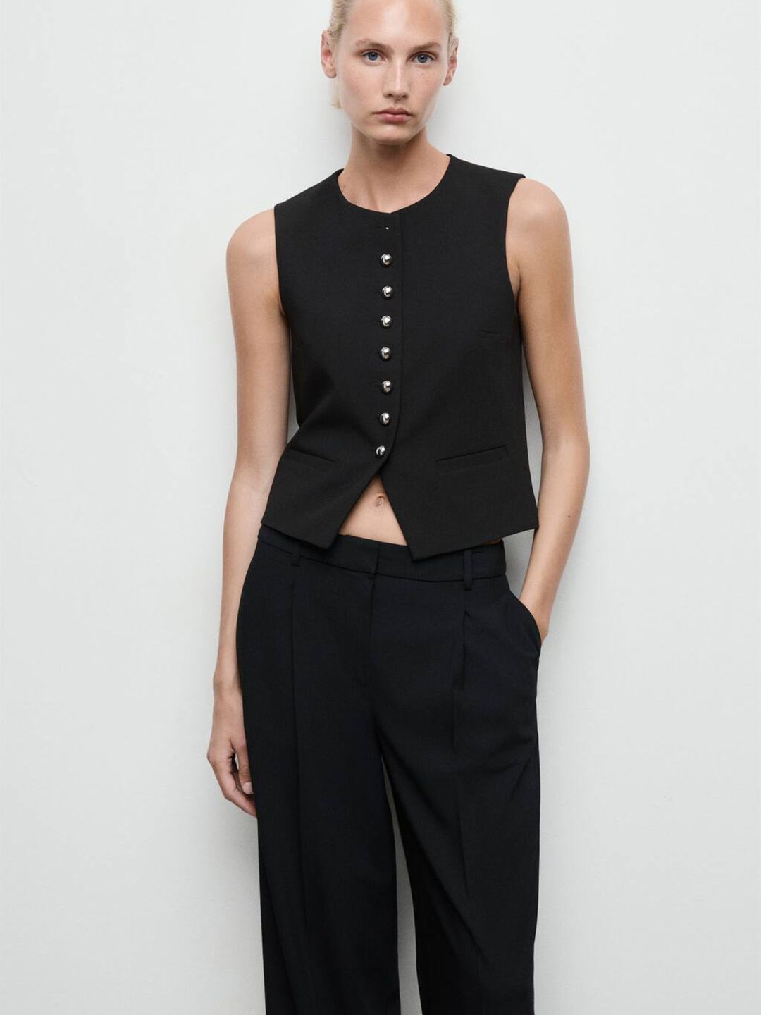 Solid Round Neck Waistcoat With Front Slit
