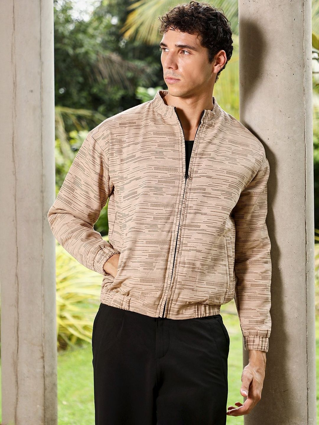 CAHOOT Abstract Jacquard Stand Collar Lightweight Jacket