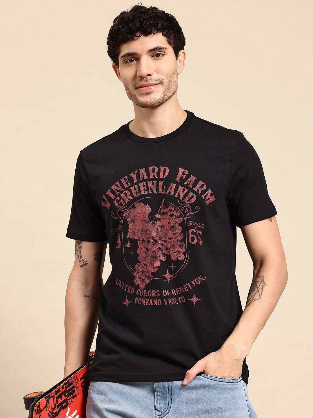United Colors of Benetton Graphic Printed Round Neck T-shirt