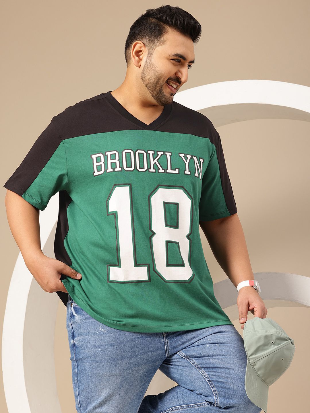 Sztori Plus Size Typography Colourblocked V-Neck Drop-Shoulder Sleeves Pure Cotton T-shirt