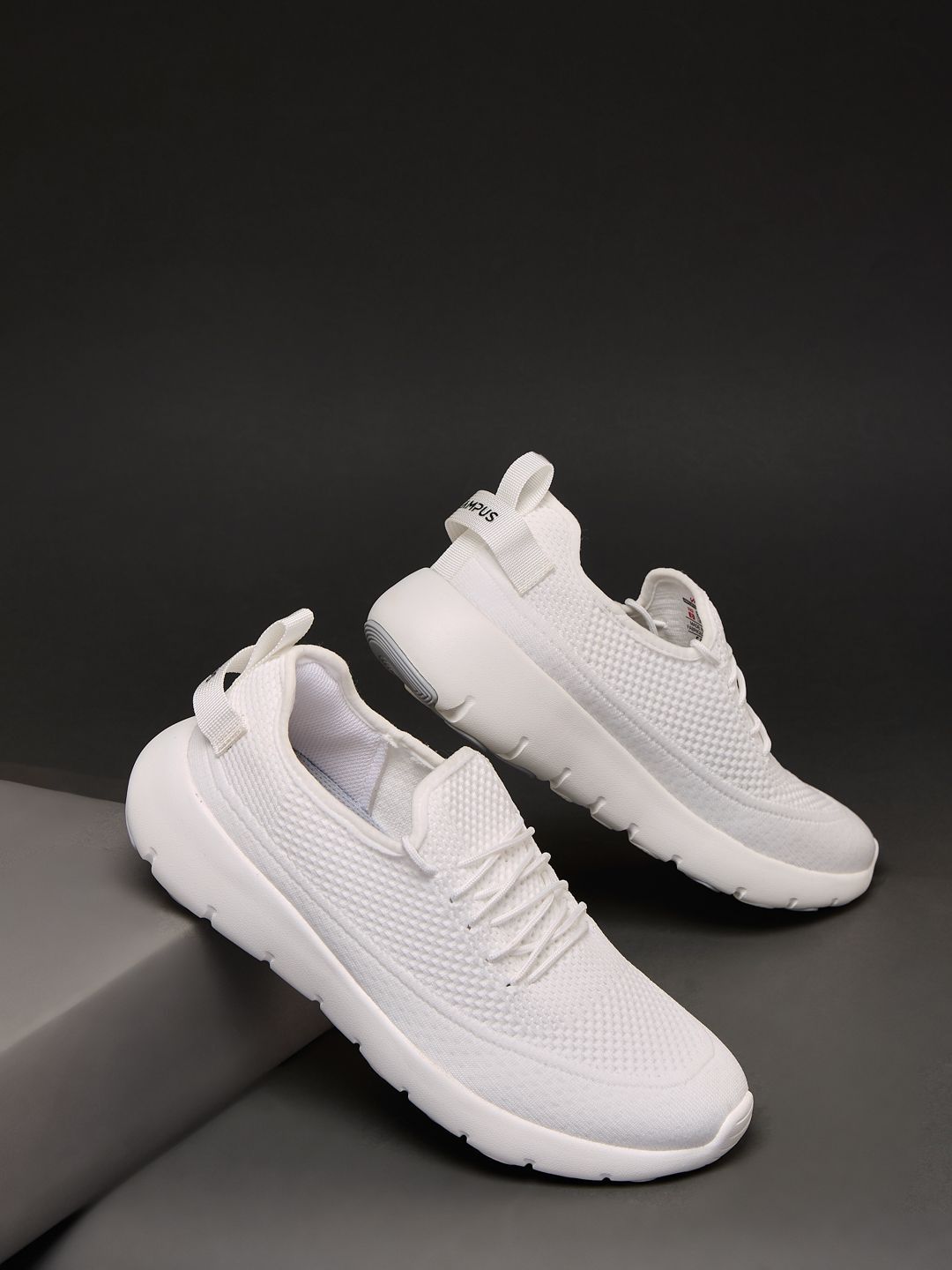 Campus EMERGE Men Mesh Walking Non-Marking Shoes