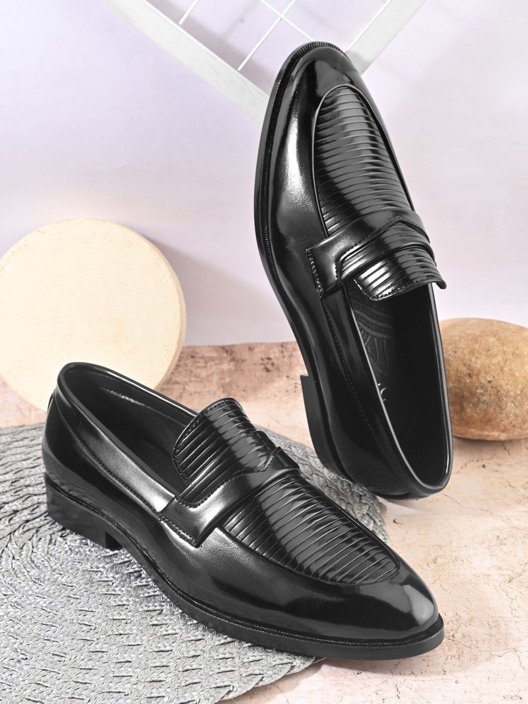 House of Pataudi Men Textured Slip-On Formal Loafers