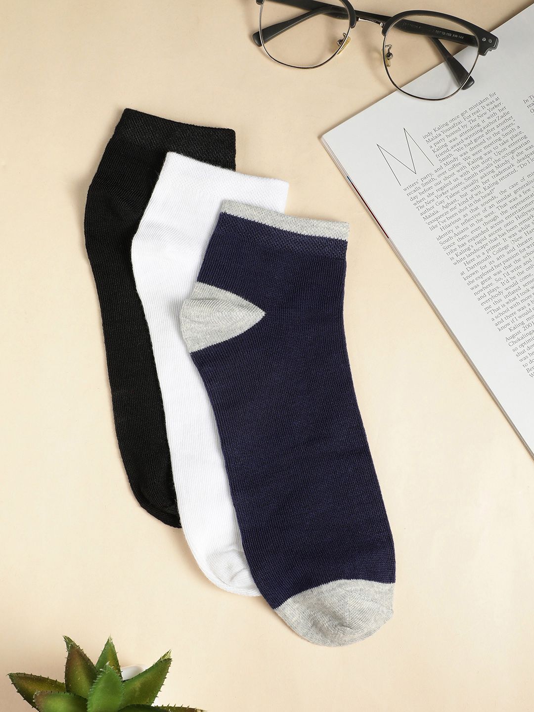 Teakwood Leathers Men Pack Of 3 Pure Cotton Ankle Length Socks