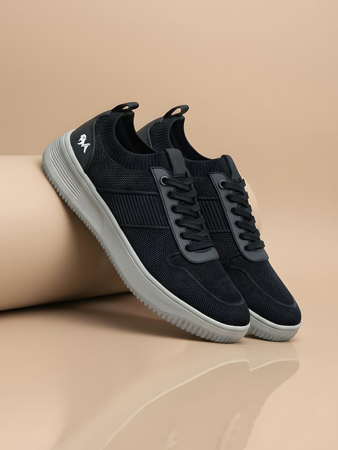NEEMANS Embroidered Sneaker For Men And Women