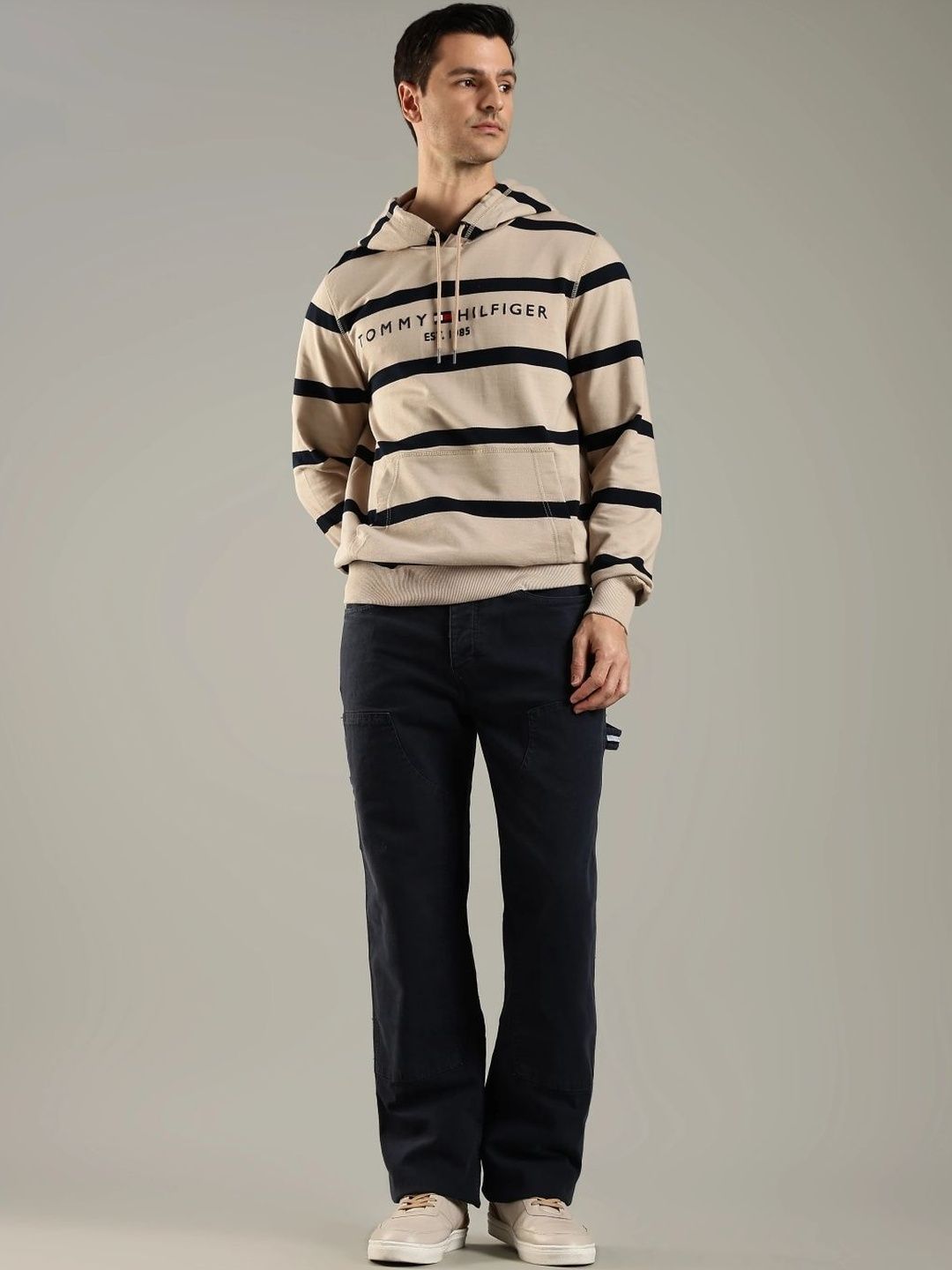 Mid-Rise Straight Fit Cargo Styles Jeans