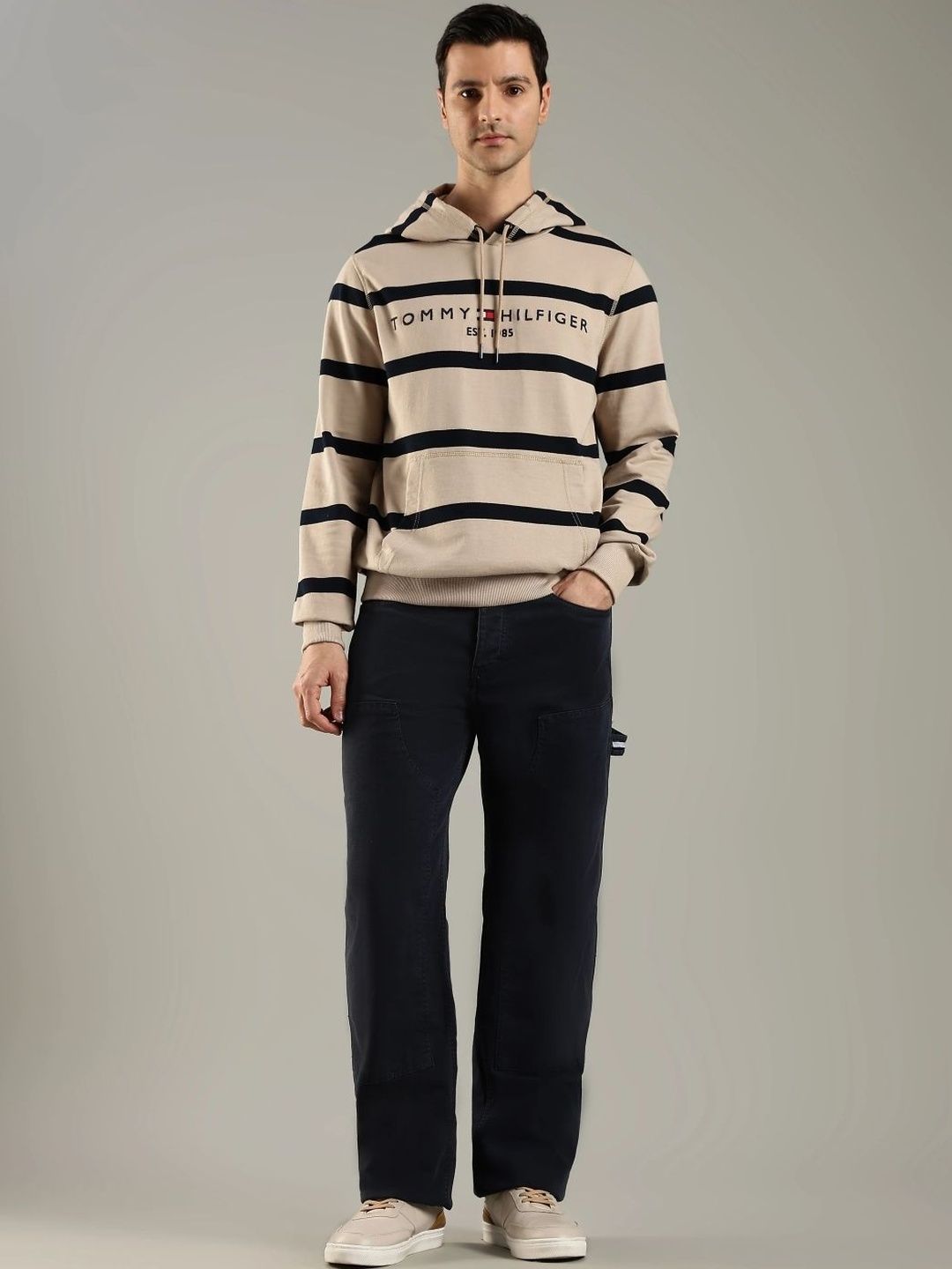 Mid-Rise Straight Fit Cargo Styles Jeans