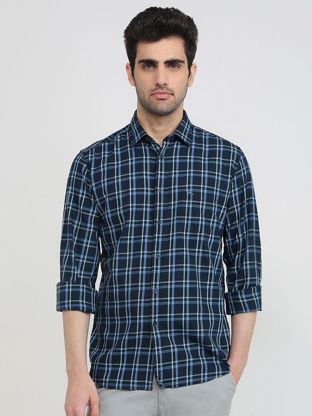 Parx Men Classic Slim Fit Checked Casual Shirt