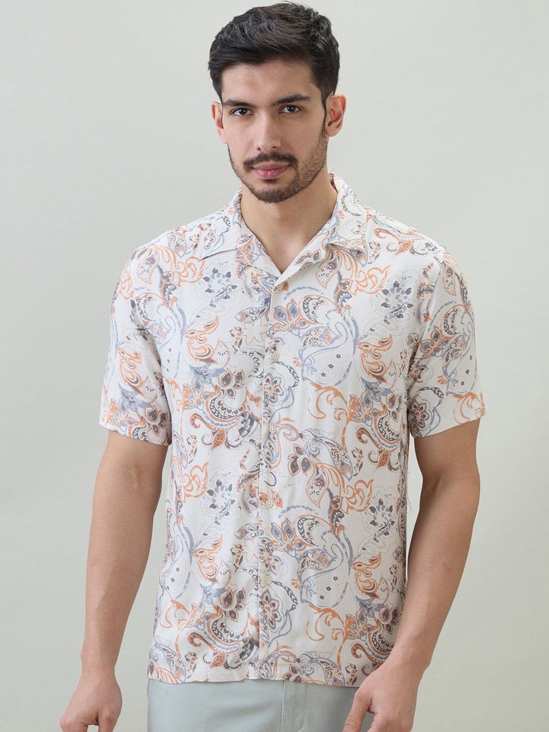Raymond Men Regular Classic Fit Floral Printed Cuban Collar Casual Shirt