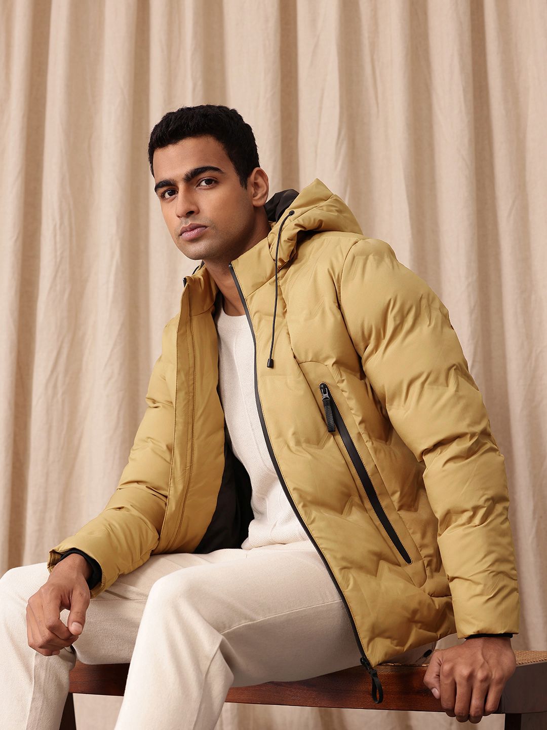 Mr Bowerbird Tailored Fit Hooded Puffer Jacket