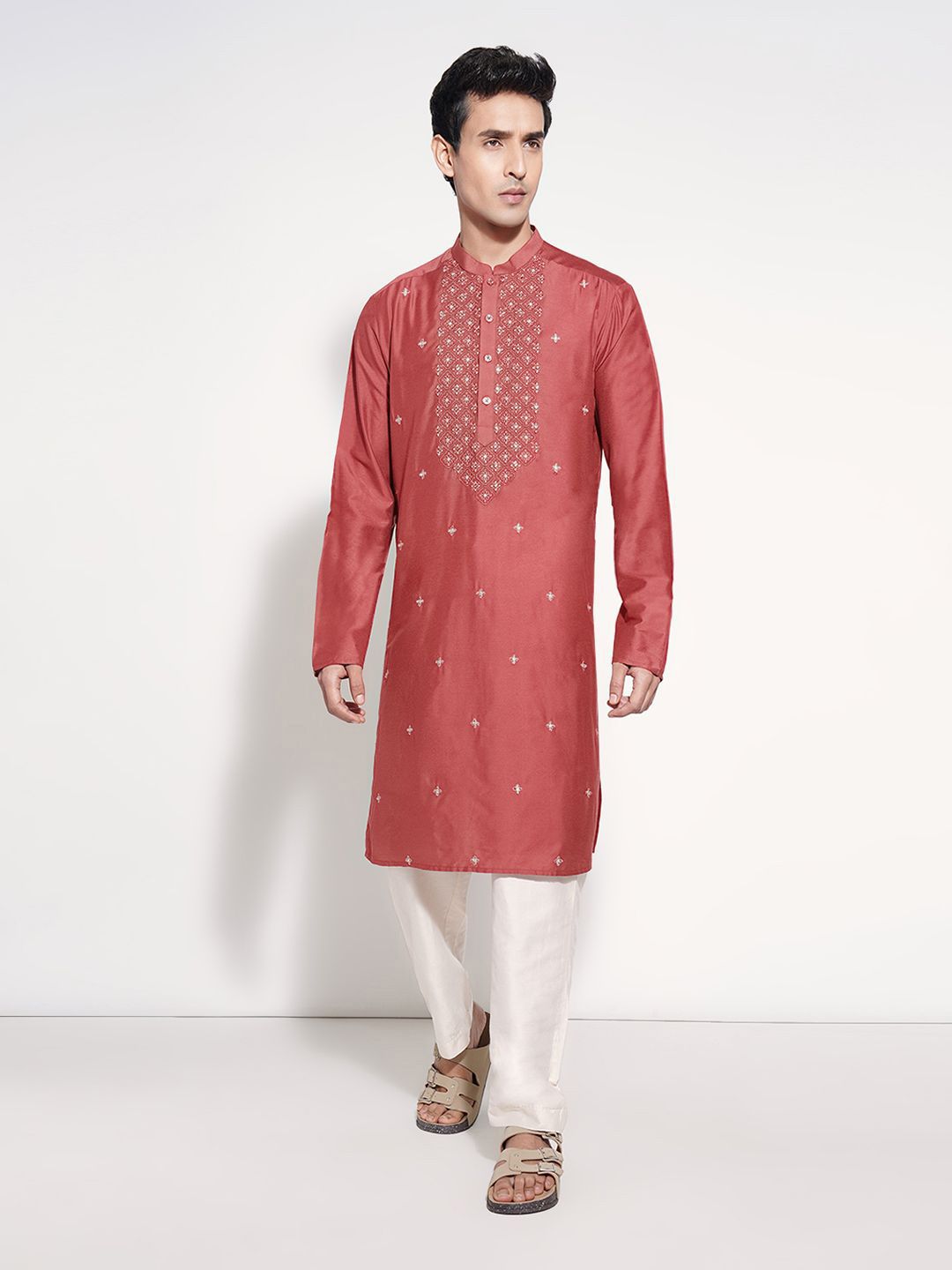 indus route by Pantaloons Men Embroidered Thread Work Kurta