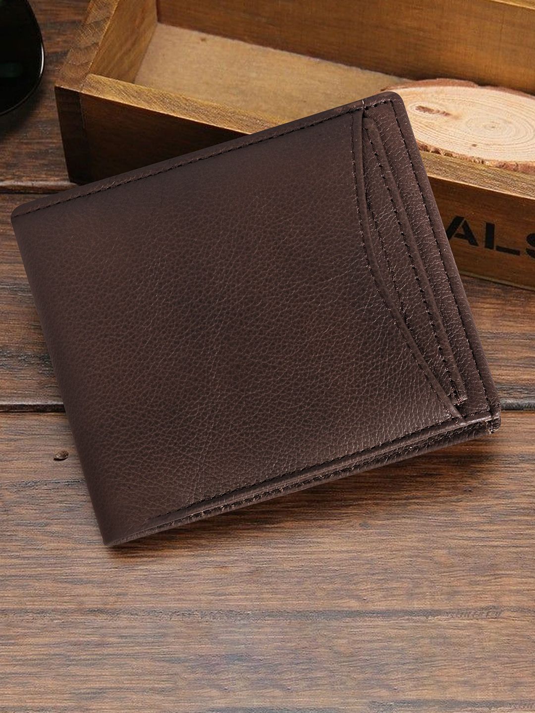 K-Lite Men Leather Two Fold Wallet