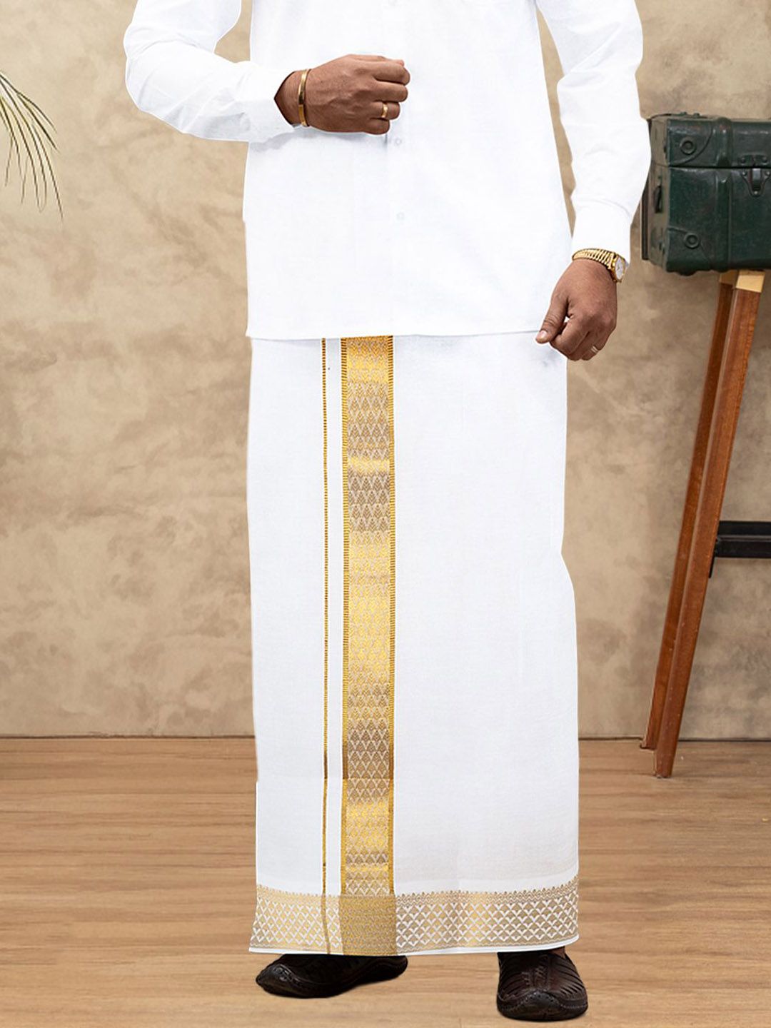 Ramraj Men Cotton Single Layer Dhoti