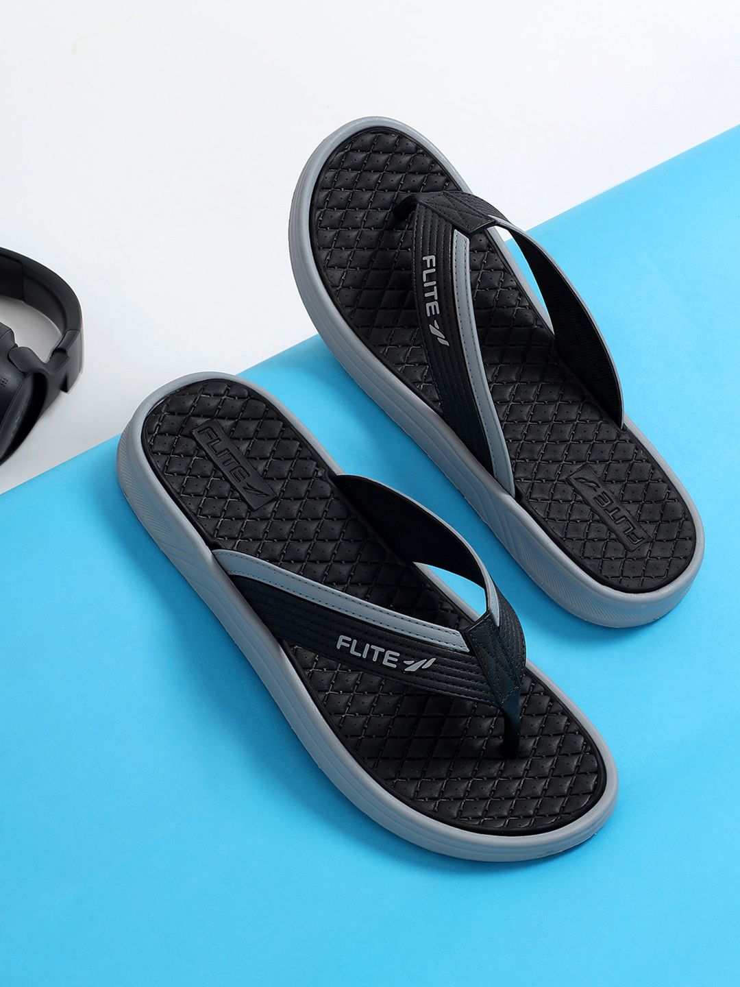 FLITE Men Open Toe Flip Flops