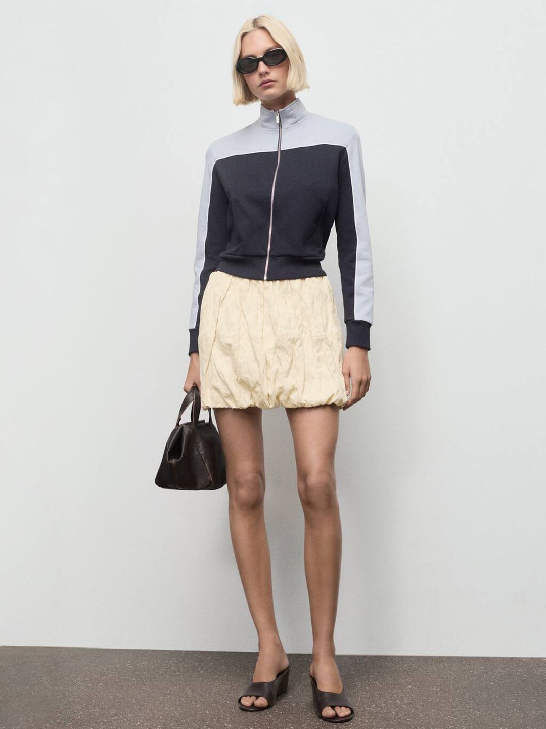 Gathered Detail Paneled Balloon Skirt