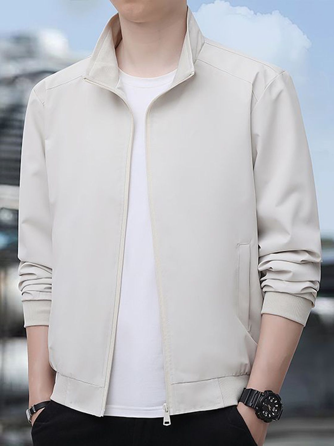 StyleCast x Revolte Men Lightweight Tailored Jacket