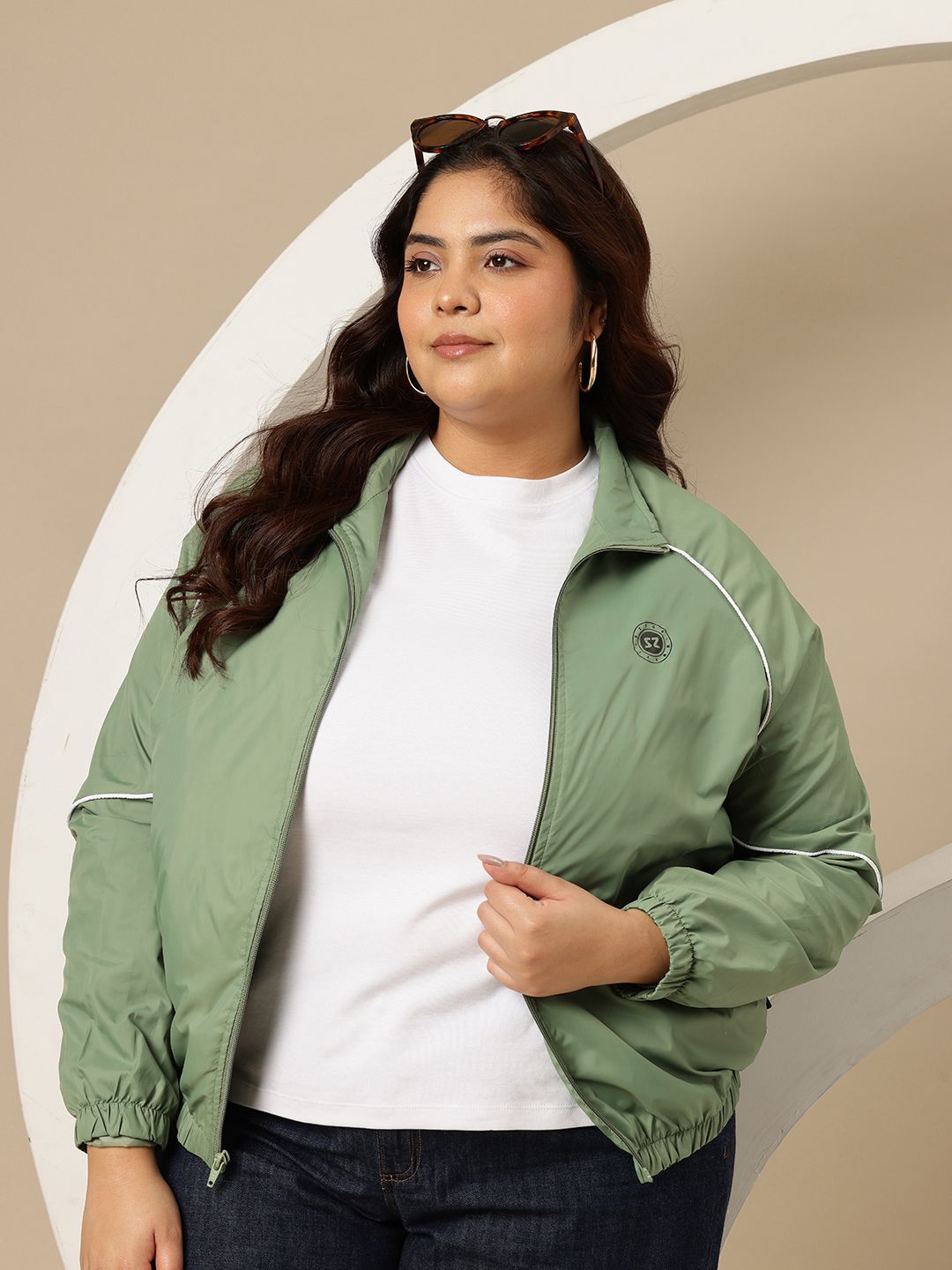 Sztori Plus Size Contrast Piping Bomber Jacket