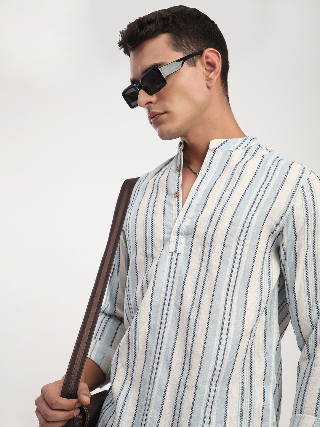 VASTRADO Men White Striped Fusion Cotton Straight Kurta