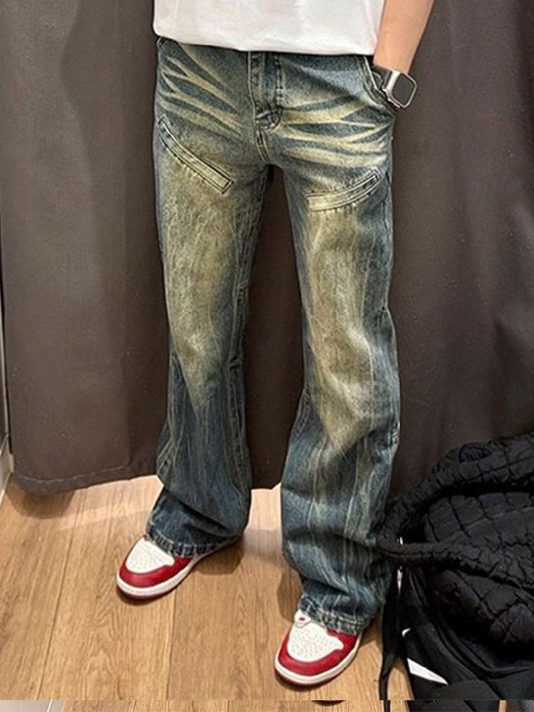 StyleCast x Revolte Men Baggy Mid-Rise Light Fade Jeans