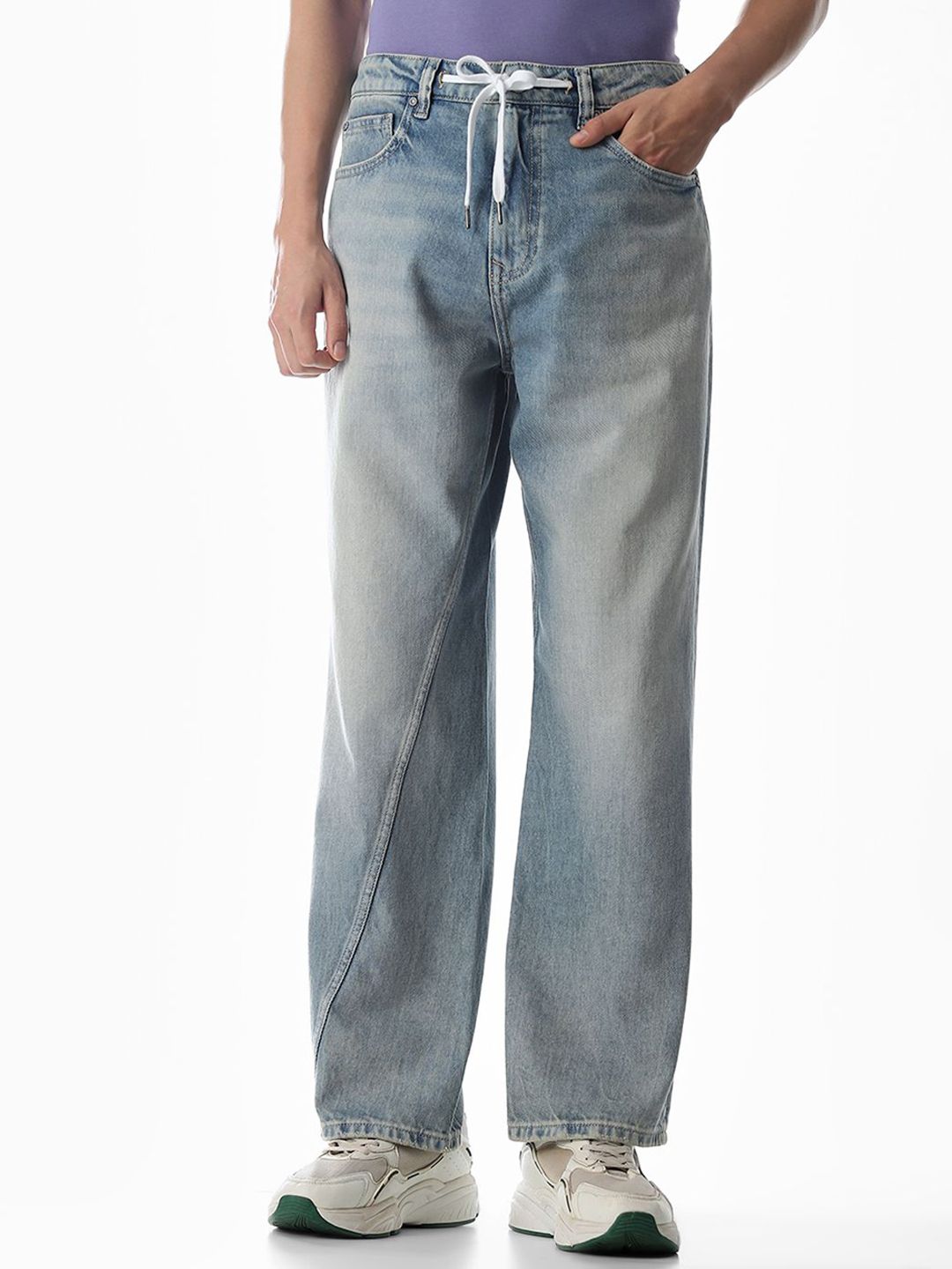 High-Rise Light Fade Stretchable Jeans