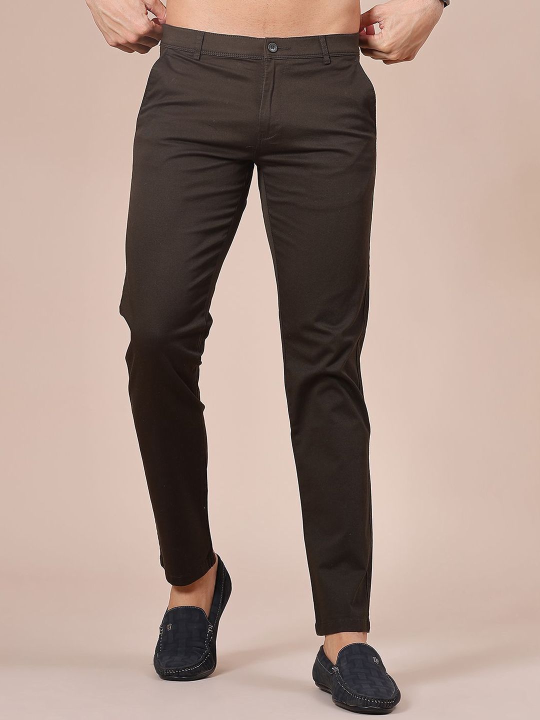 V-Mart Men Slim Fit Mid-Rise Regular Trousers