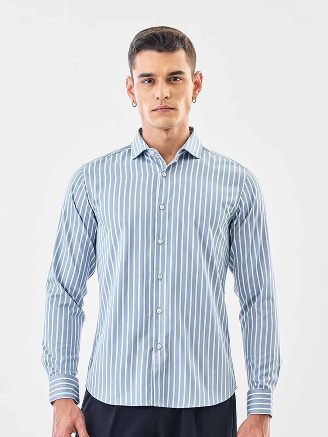 Snitch Men Vertical Striped Spread Collar Pure Cotton Formal Shirt Offers & Cashback