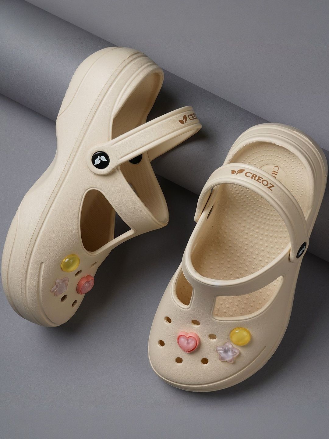 CREOZ THE BOUNCE CREOZ THE BOUNCE Women Clogs Sandals