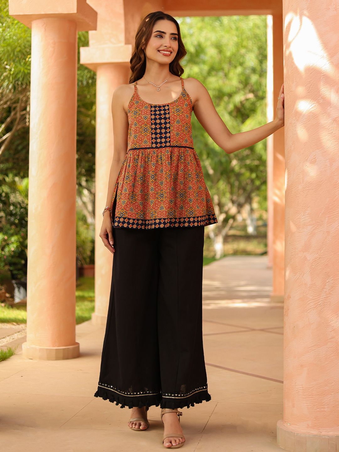 Rain & Rainbow Women Knitted Palazzos