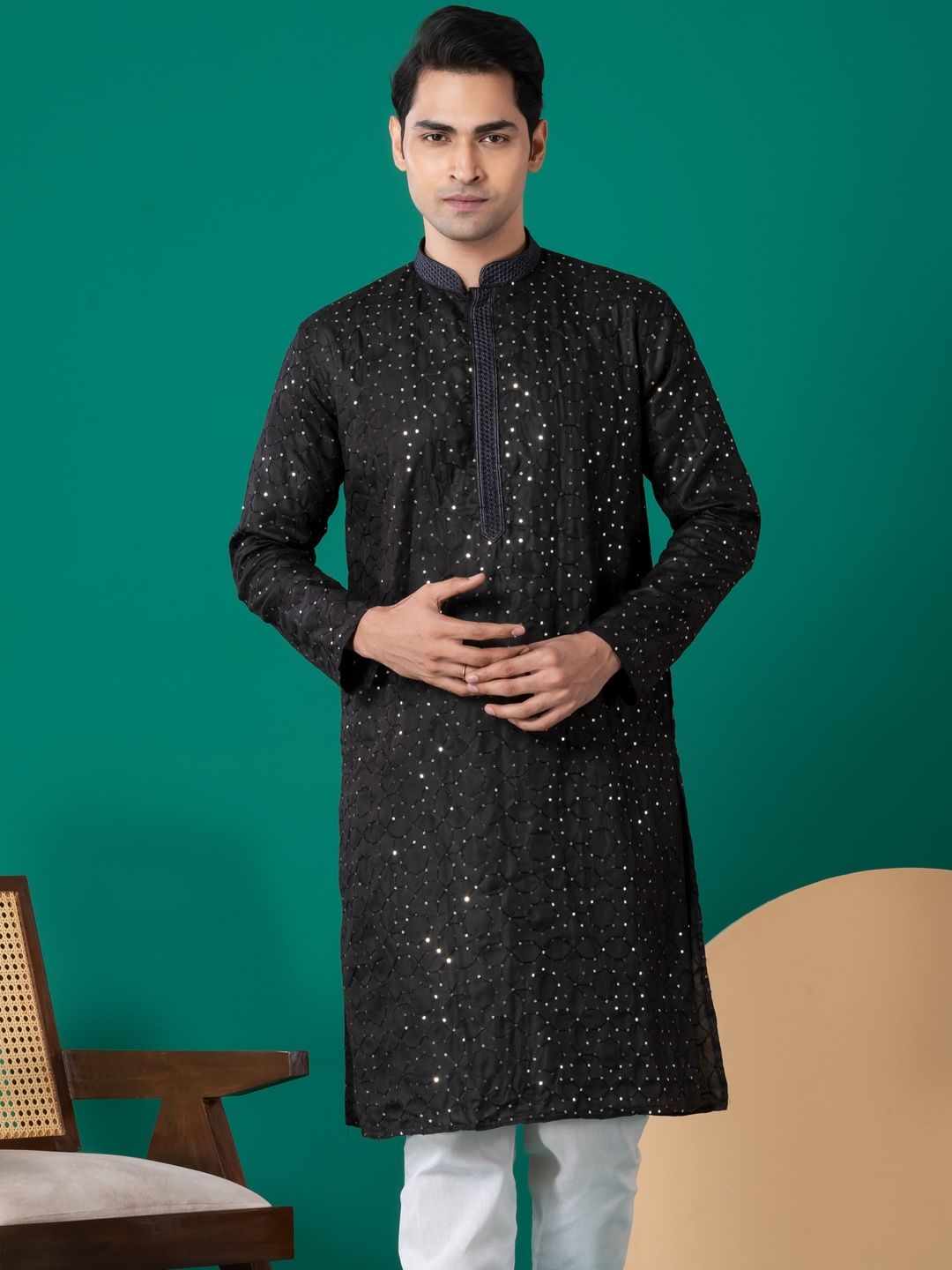 PulseIQ Men Embellished Cotton Straight Kurtas