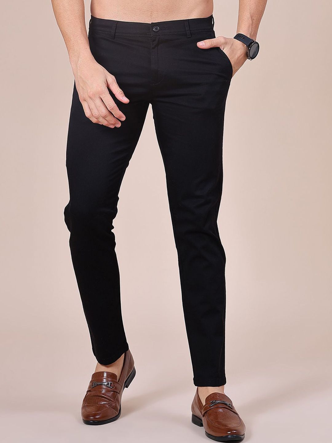 V-Mart Men Slim Fit Mid-Rise Cotton Regular Trousers