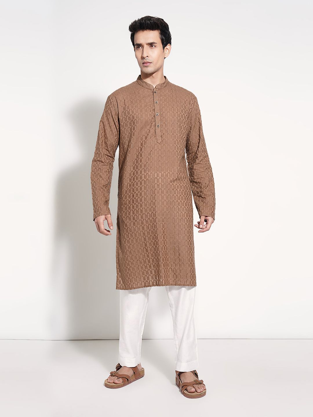 indus route by Pantaloons Men Woven Design Daily Pure Cotton Straight Kurta