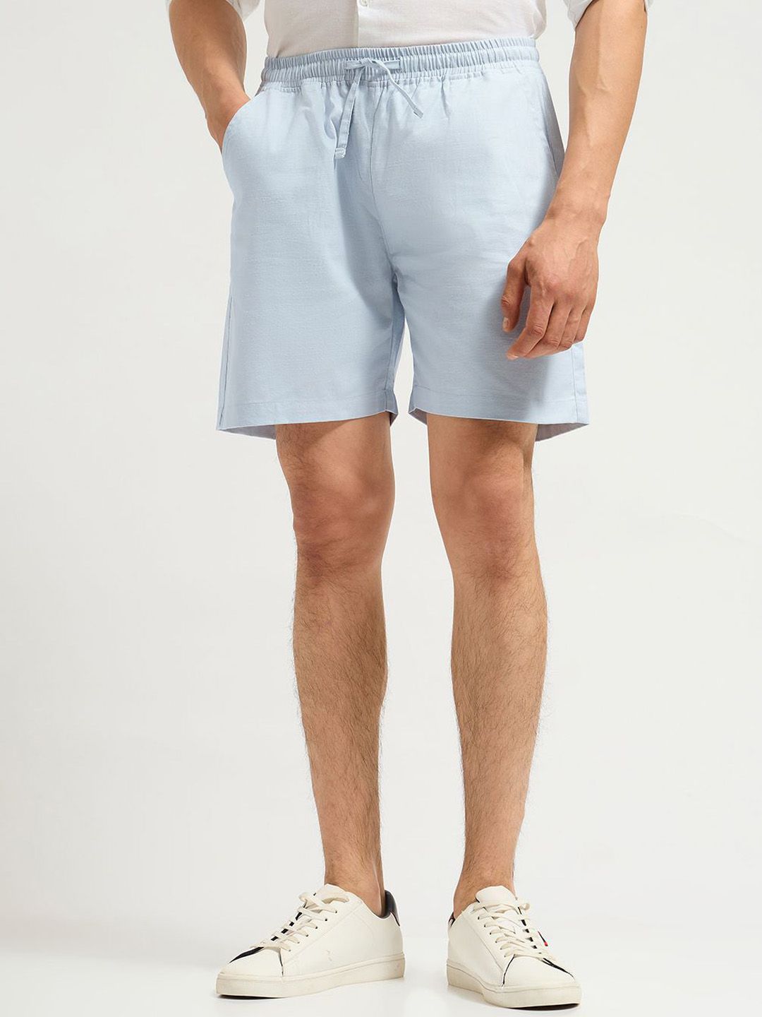 MISCHIEF MONKEY Men Mid-Rise Relaxed Fit Shorts