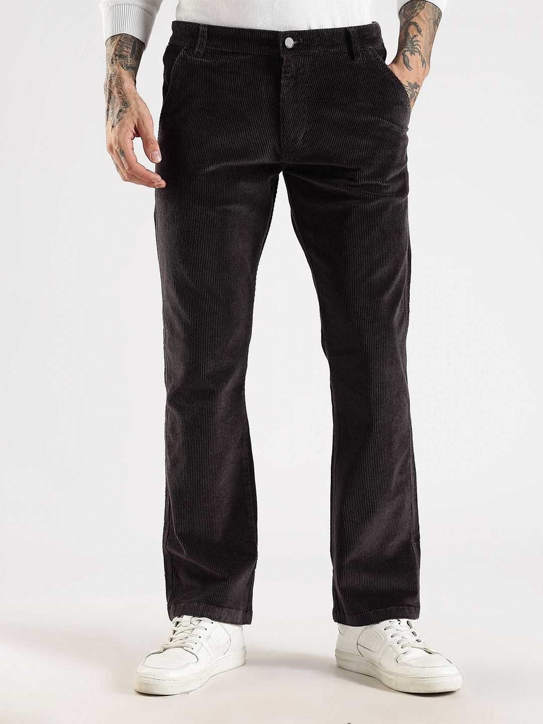HERE&NOW Men Straight Fit Mid-Rise Low Distress Jeans
