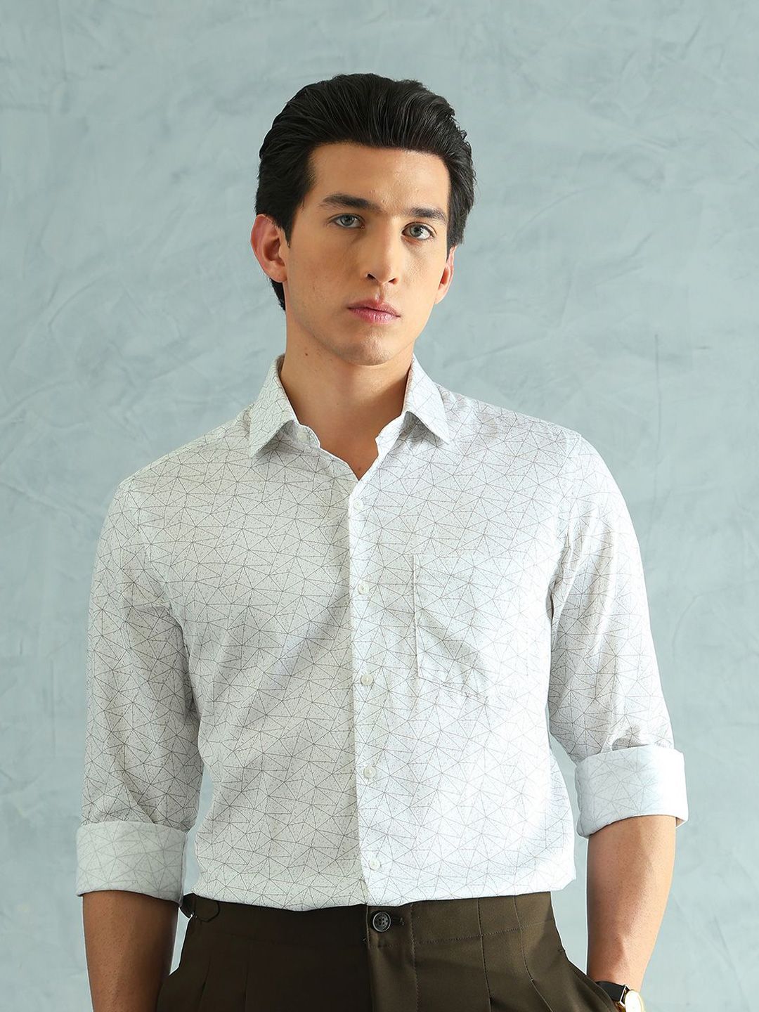 Arrow Geometric Printed Long Sleeves Cotton Shirt
