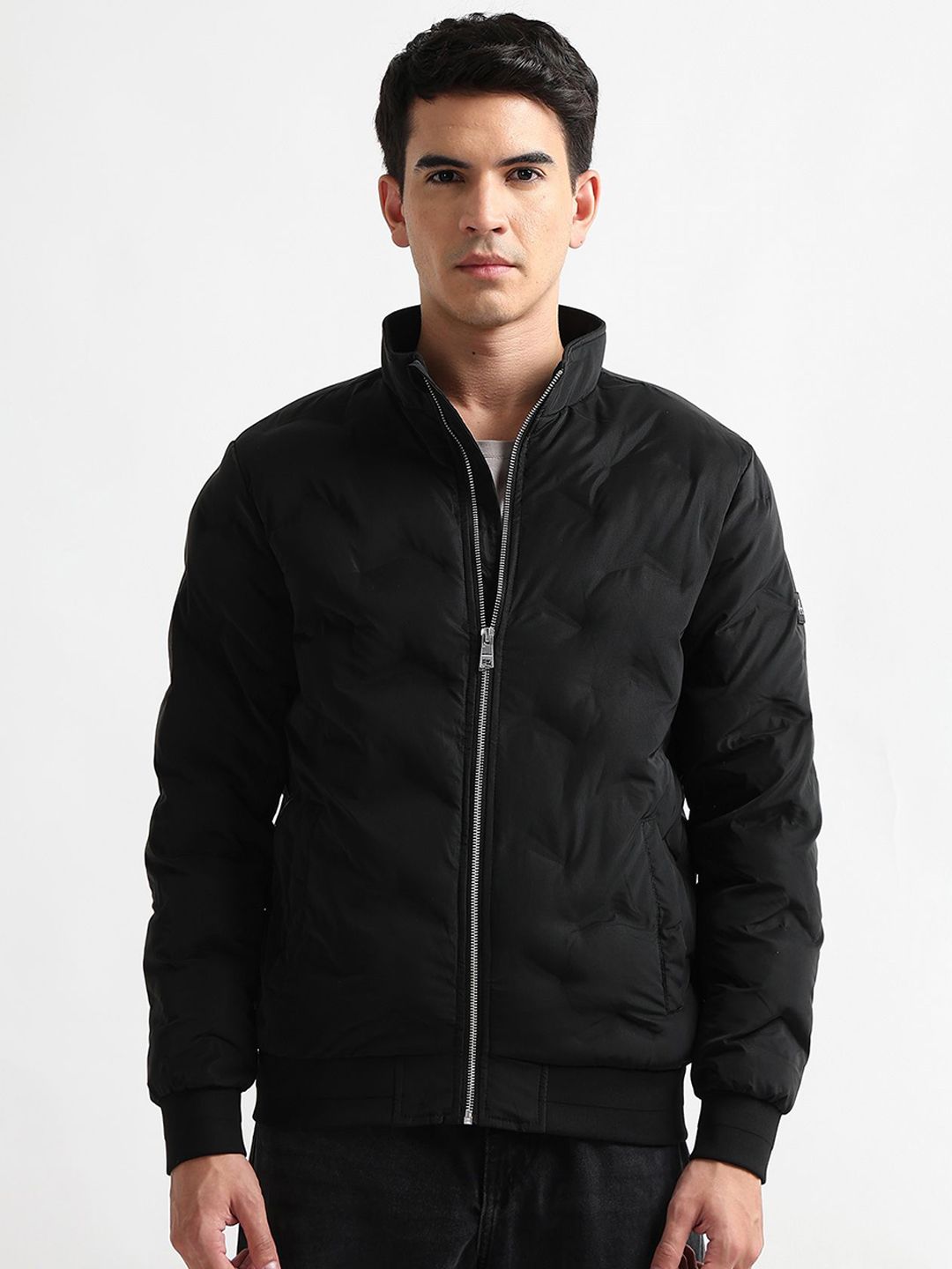 Arrow Sport Men Mock Collar Solid Puffer Jacket