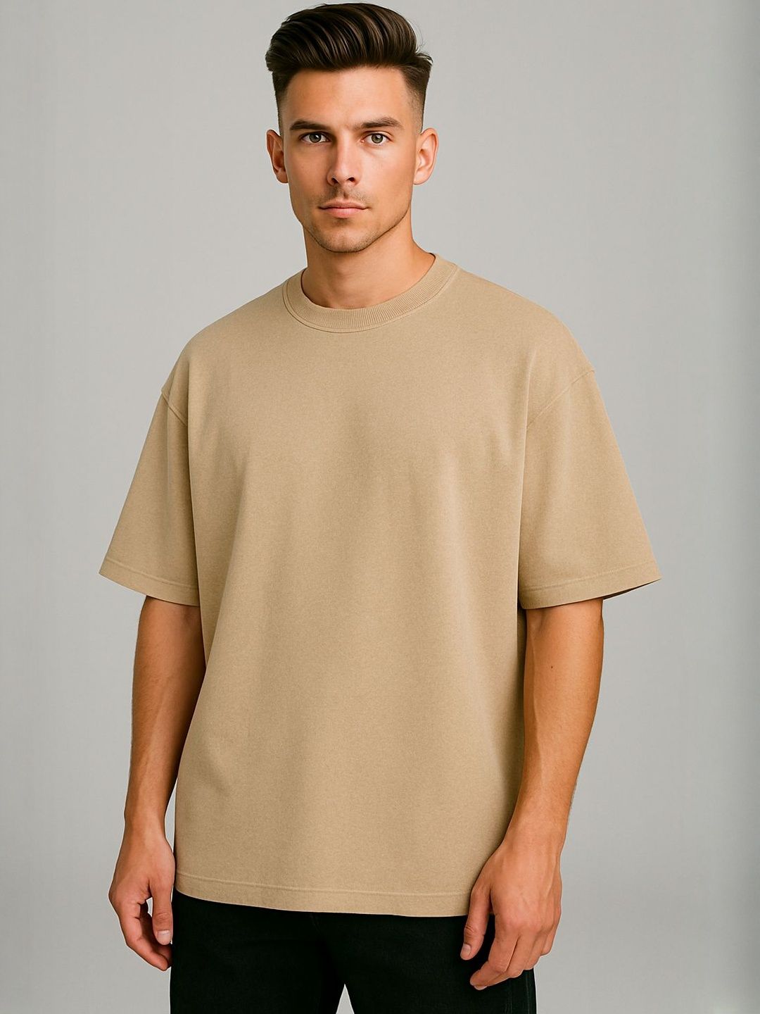Hazuku Men Solid Round Neck Oversized T-shirt
