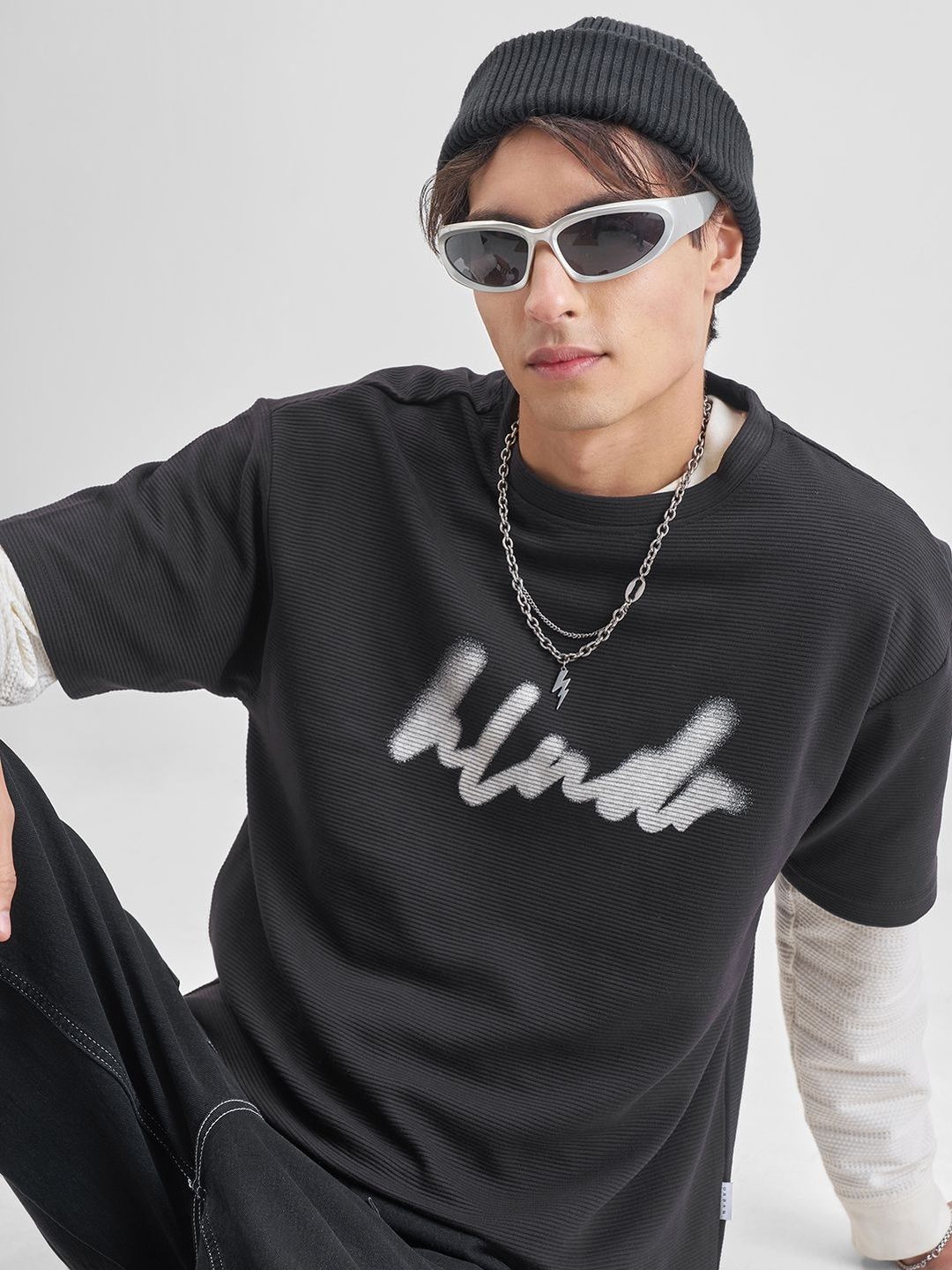HIGHLANDER Men Typography Drop-Shoulder Sleeves Relaxed Fit Oversized Tshirt