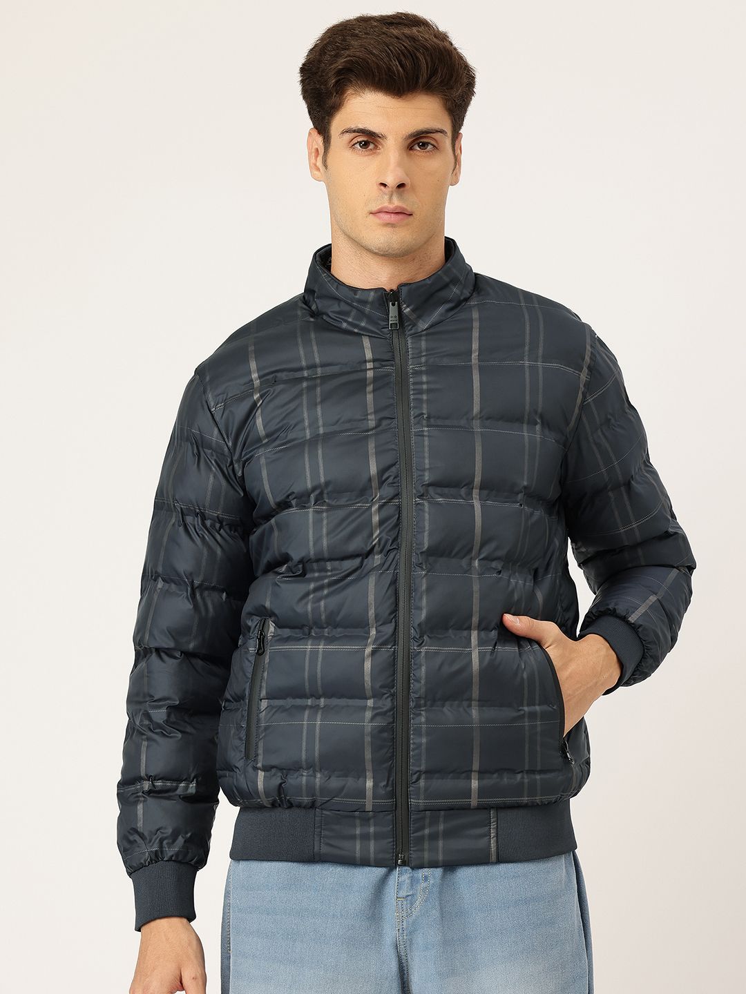 Okane Checked Mock Collar Reversible Puffer Jacket