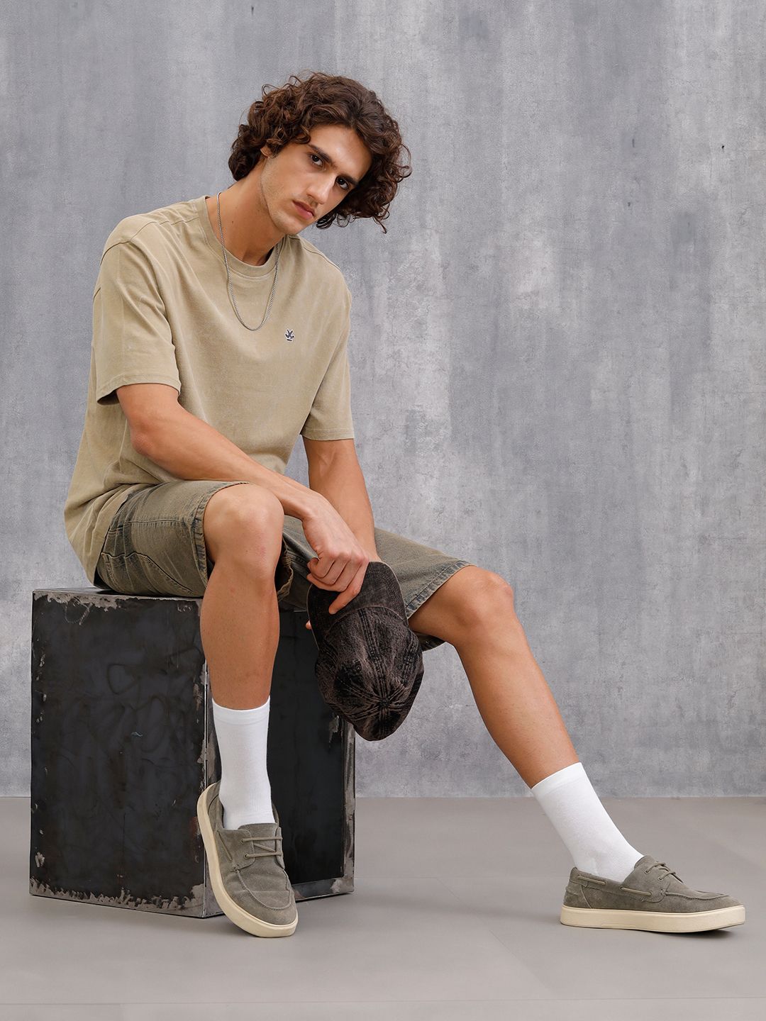 WROGN Men Round Neck Short Sleeve Relaxed T-shirt