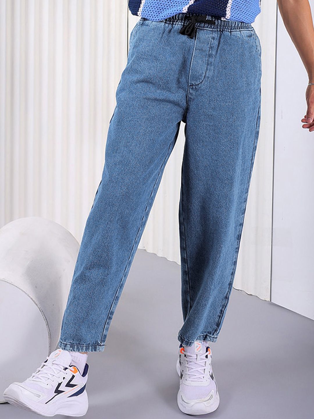 The Indian Garage Co Men Cotton Elasticated Waist Relaxed Fit Jeans