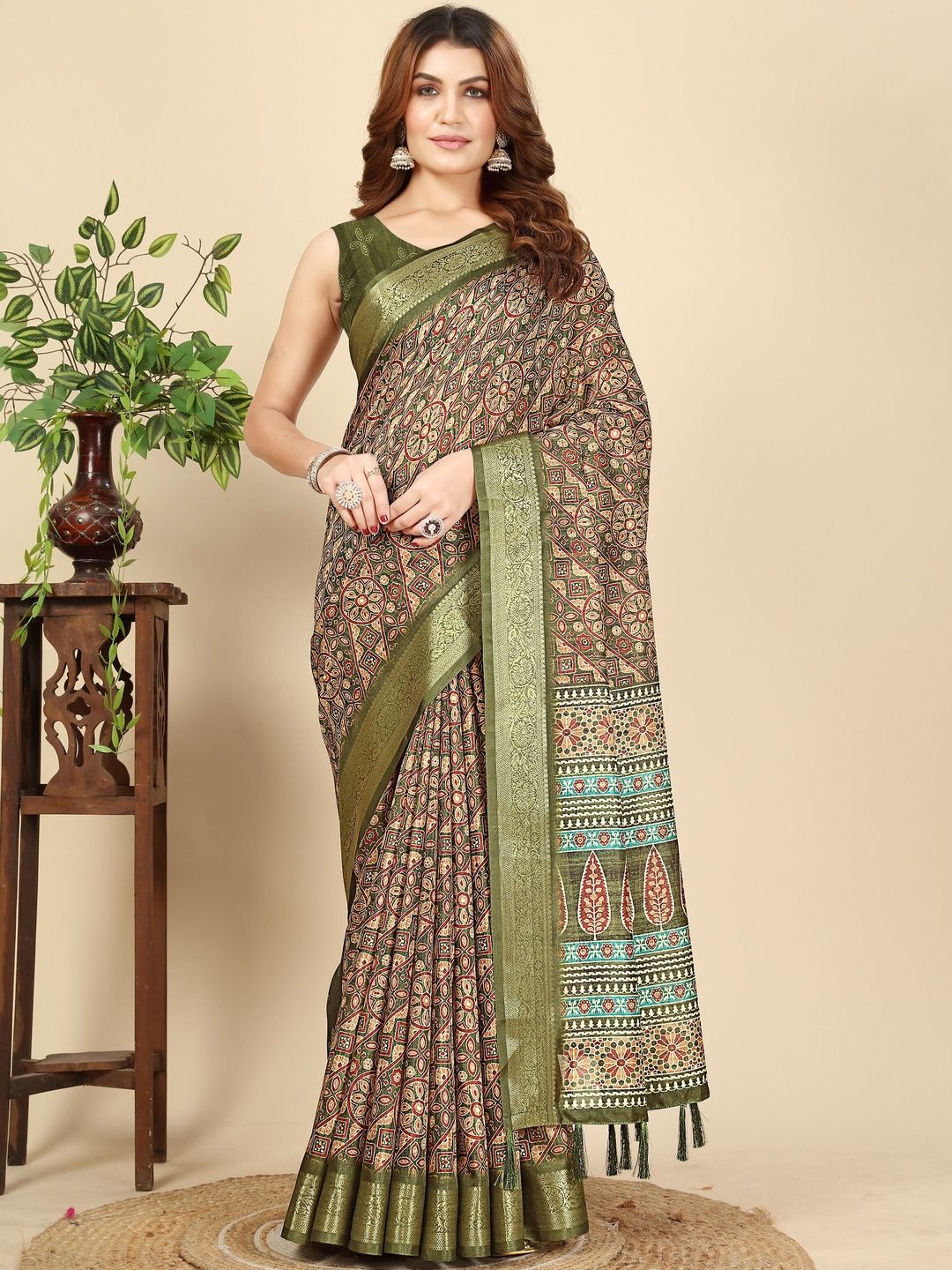 J 6 DESIGNER J 6 DESIGNER Ethnic Motifs Zari Bhagalpuri Saree