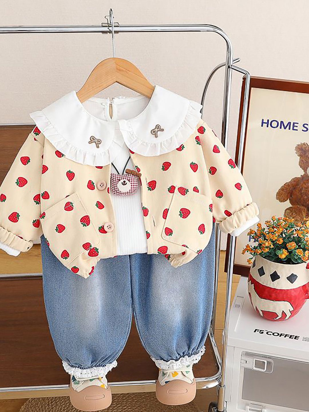 StyleCast x Revolte Girls Printed Pure Cotton Top with Trousers