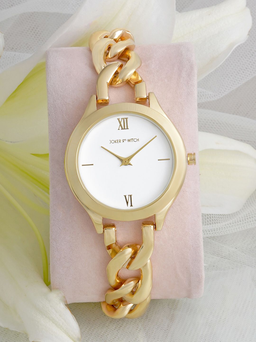 JOKER & WITCH Women White Dial & Gold Toned Stainless Steel Bracelet Style Straps Analogue Watch