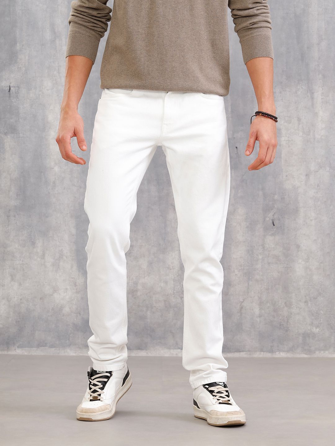 WROGN Men Mid-Rise Regular Fit Jeans