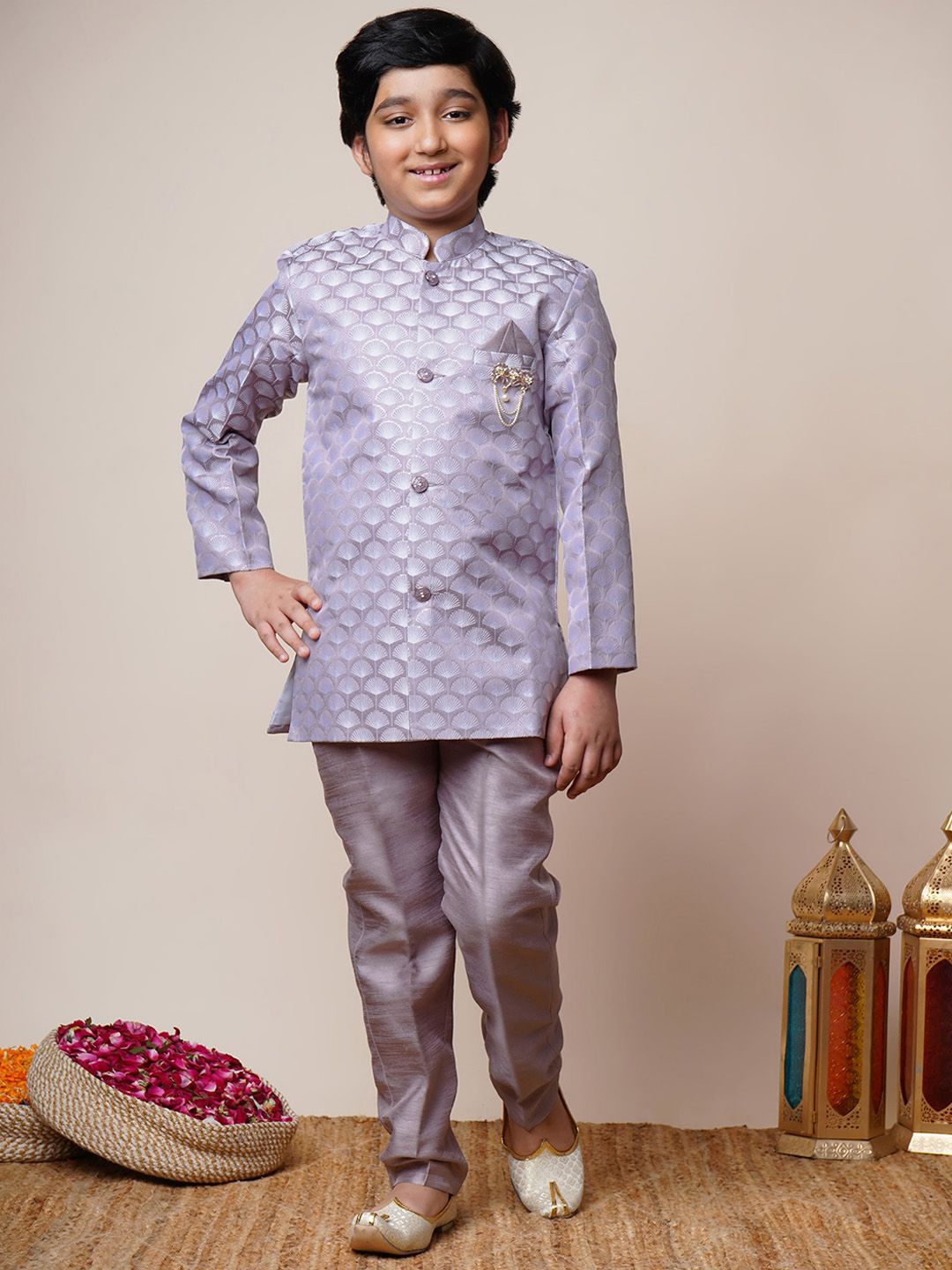 BT DEZINES Boys Jacquard Scallop Motifs Sherwani Set With Trousers