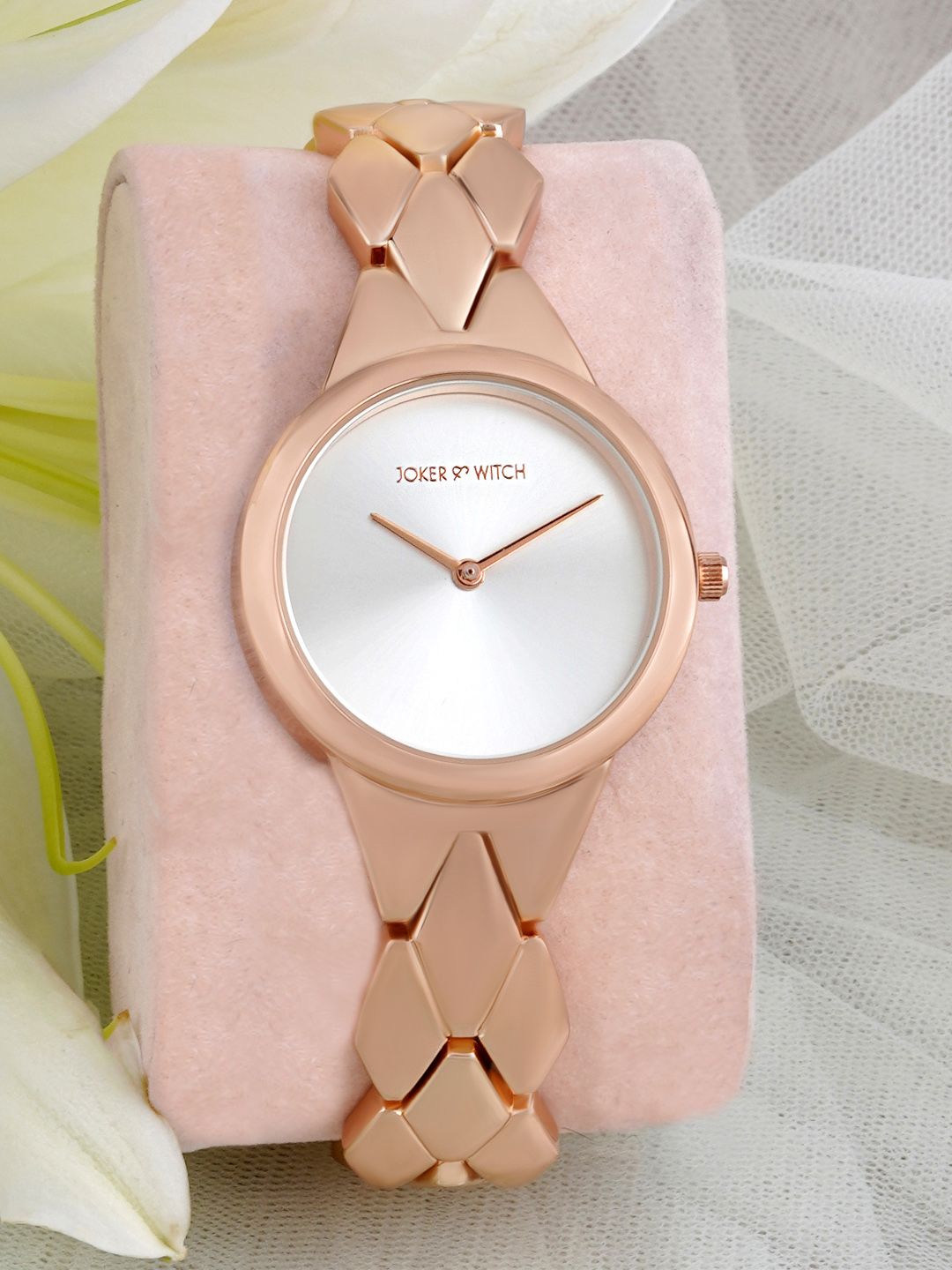 JOKER & WITCH Women White Dial & Rose Gold Toned Stainless Steel Bracelet Style Straps Analogue Watch